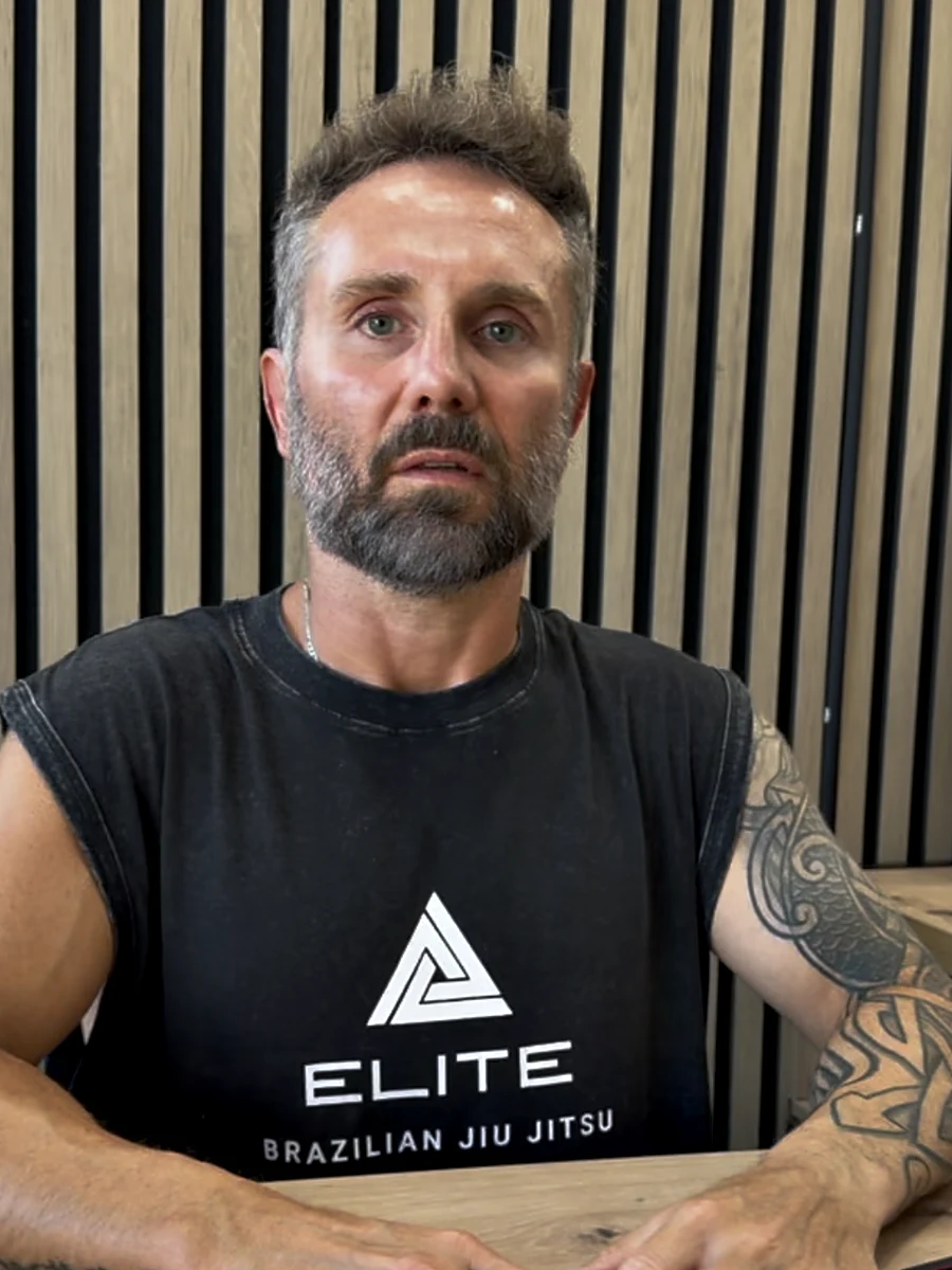 Leonardo Dias, Léo, cinturón negro y responsable de la gestión de Elite BJJ